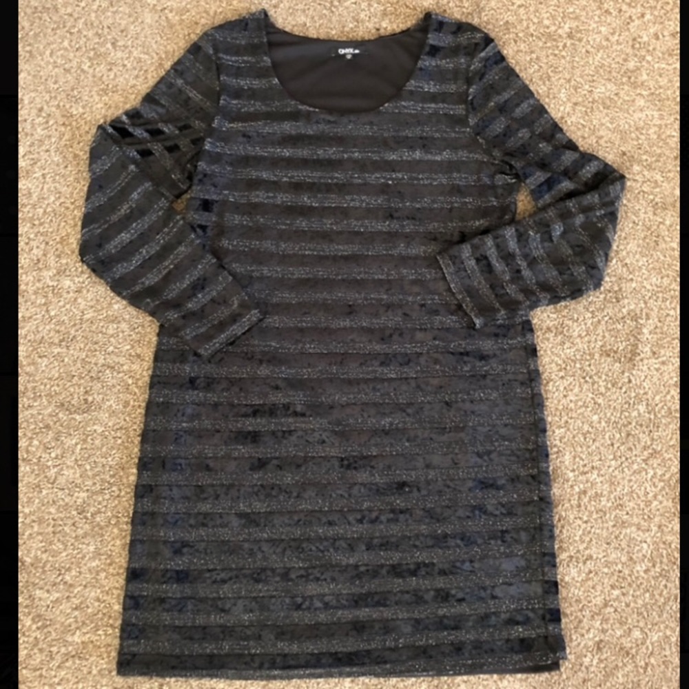 Black striped dress w/silver - ONYX NIte Size 14